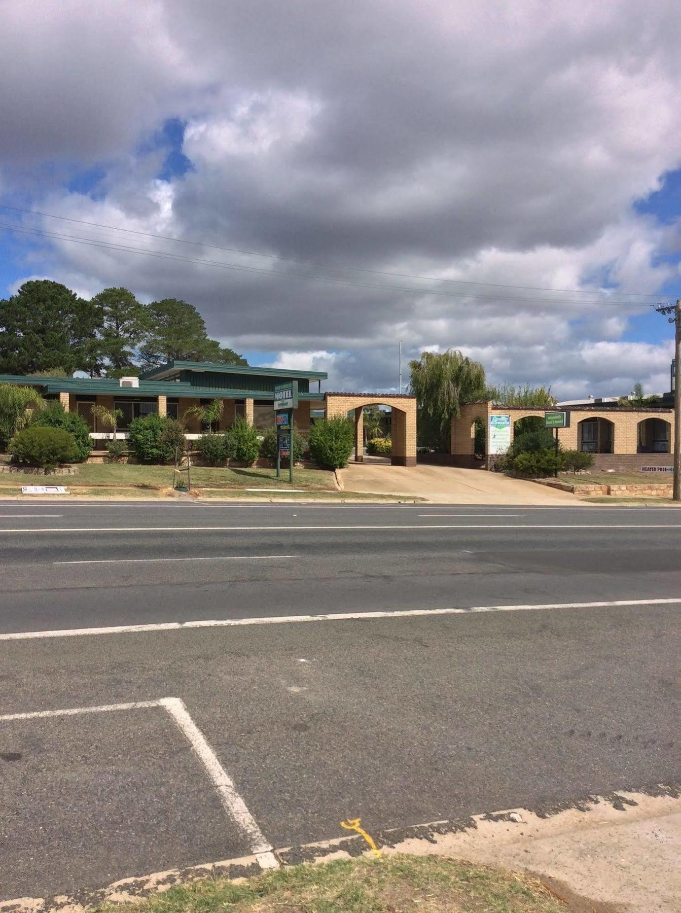 Hi Way Eight Motor Inn Stawell Eksteriør bilde
