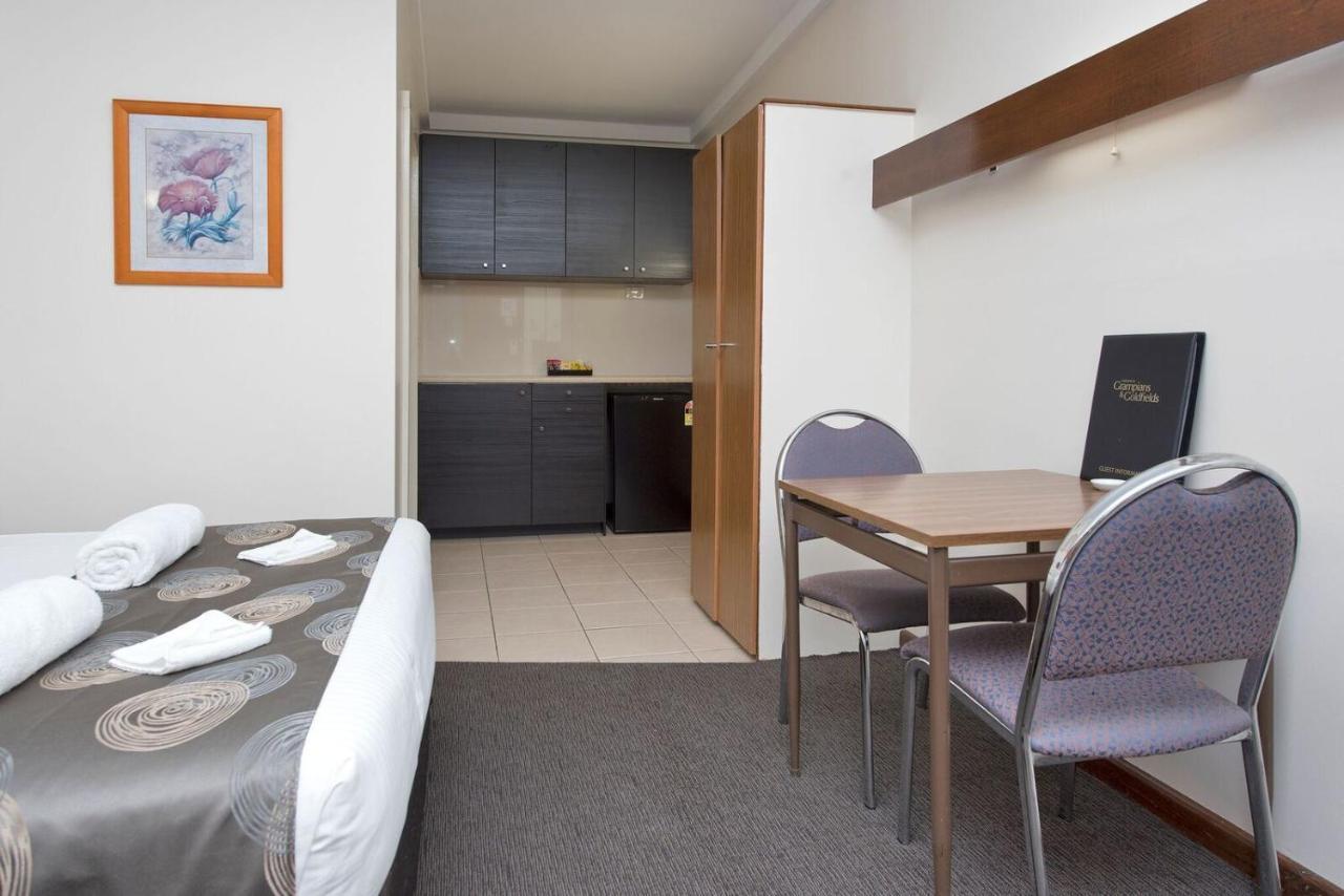 Hi Way Eight Motor Inn Stawell Eksteriør bilde
